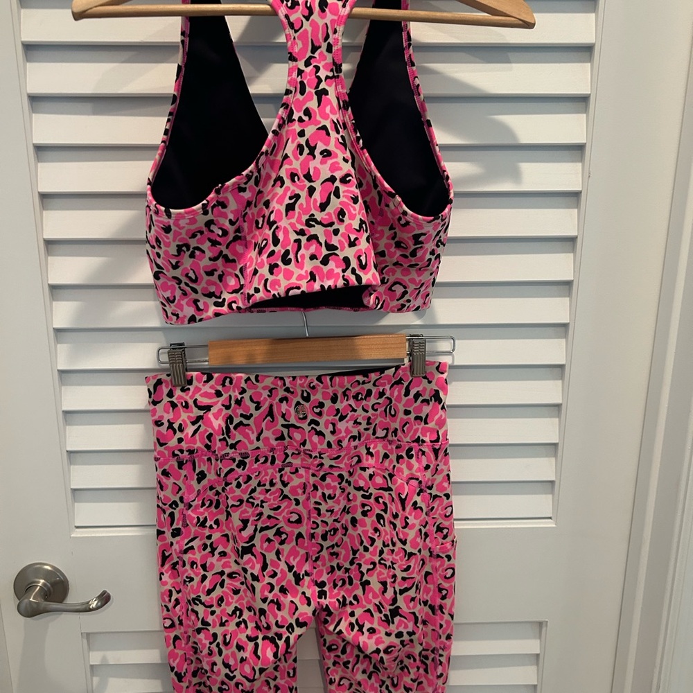 Lilly Pulitzer luxletic Pink Leopard Print Sports Bra and Leggings Set